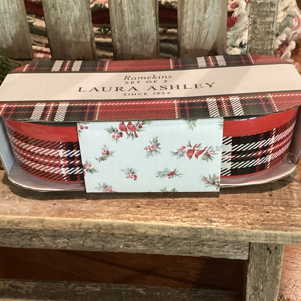 Laura Ashley Christmas Ramekins - set of 2